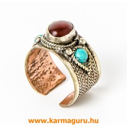 Három fémes gyűrű, karneollal, türkizzel