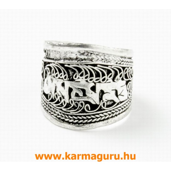 Széles fém gyűrű Om Mani Padme Hum mantrával, filigrán