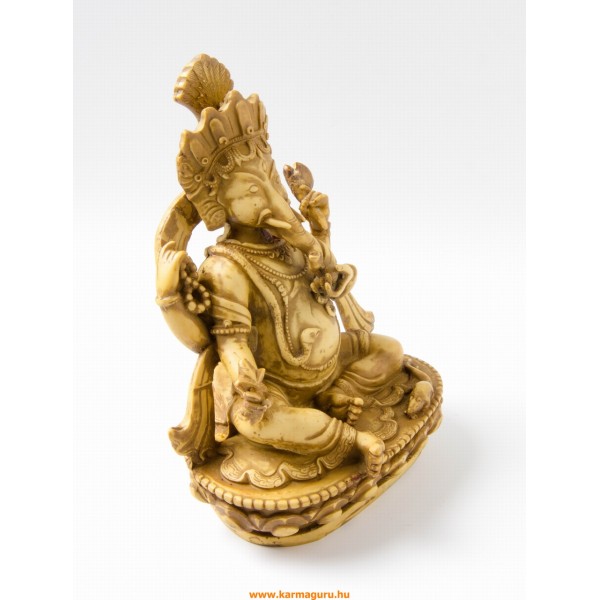 Ganesha, csont színű rezin szobor - 20,5 cm