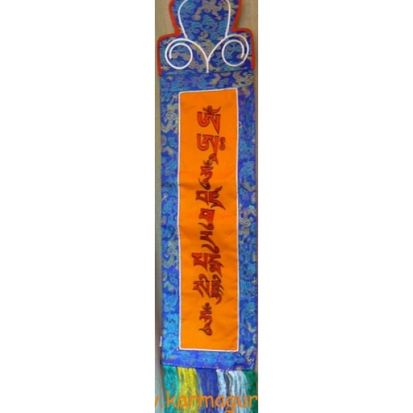 Guru Rinpoche mantra függő