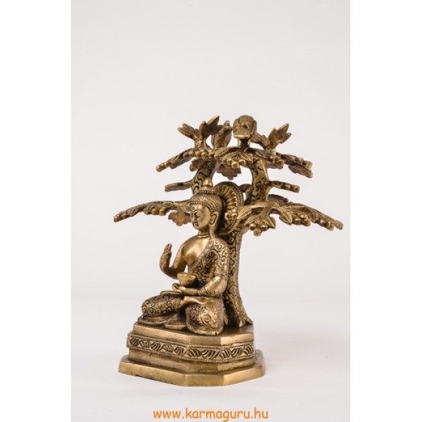 Buddha a bódhi fa alatt réz matt sárga színű - 24 cm