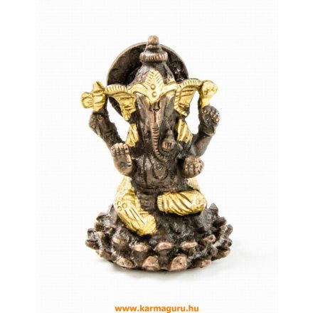 Ganesha lótuszon réz szobor, arany-bronz - 6 cm